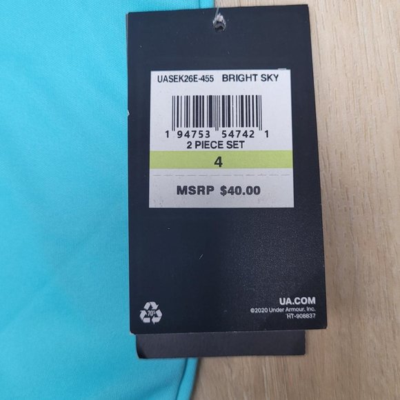 8. Under Armour Swim shirt. Size 4. NWT - Picture 3 of 4